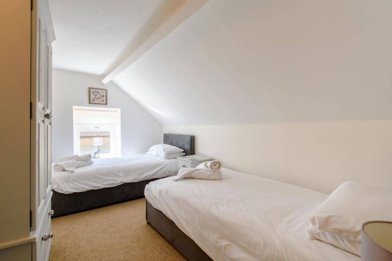 1 Roxby Terrace Villa Thornton Dale Bagian luar foto